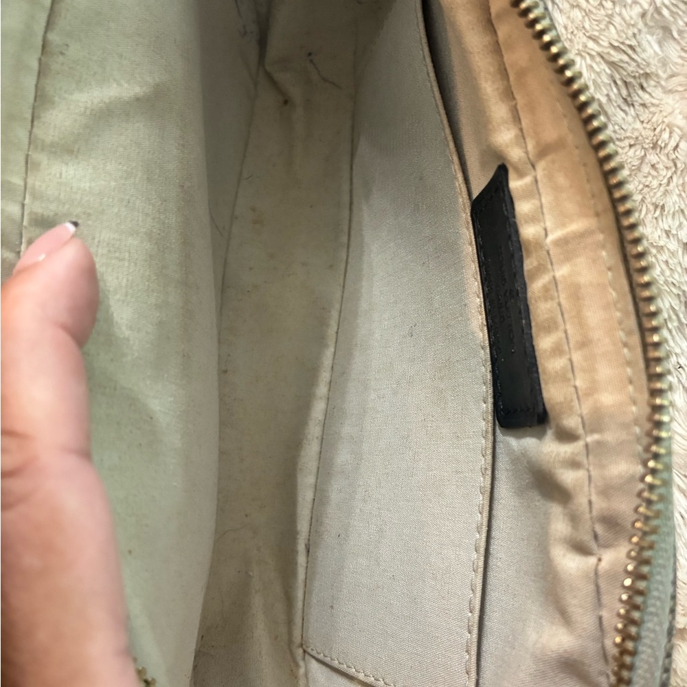 Louis Vuitton Juliet Bag - Picture 9 of 15